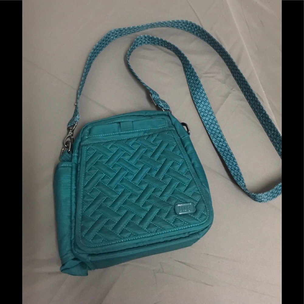 NWOT Lug Crossbody Purse